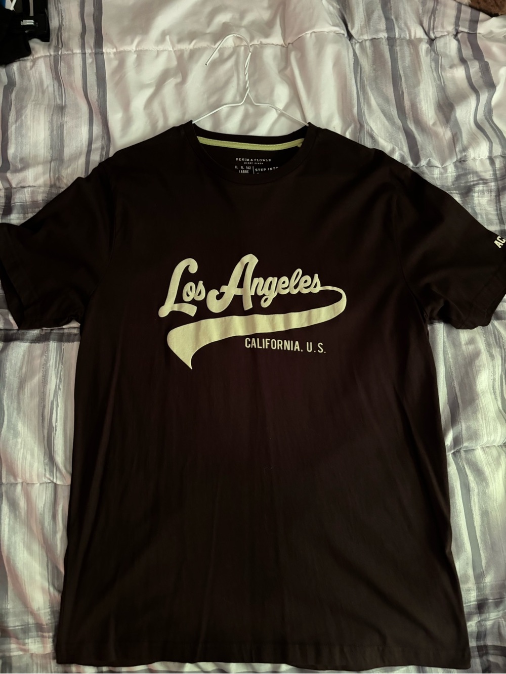 Denim & Flower Los Angeles Graphic Tee - Brown